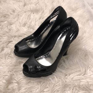 BCBG open toe black pumps